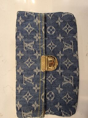 Louis Vuitton Blue Monogram Denim Clutch with Gold Tone Hardware